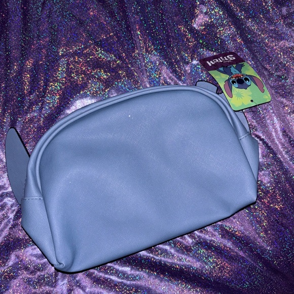 Disney Stitch cosmetic bag - Picture 4 of 6